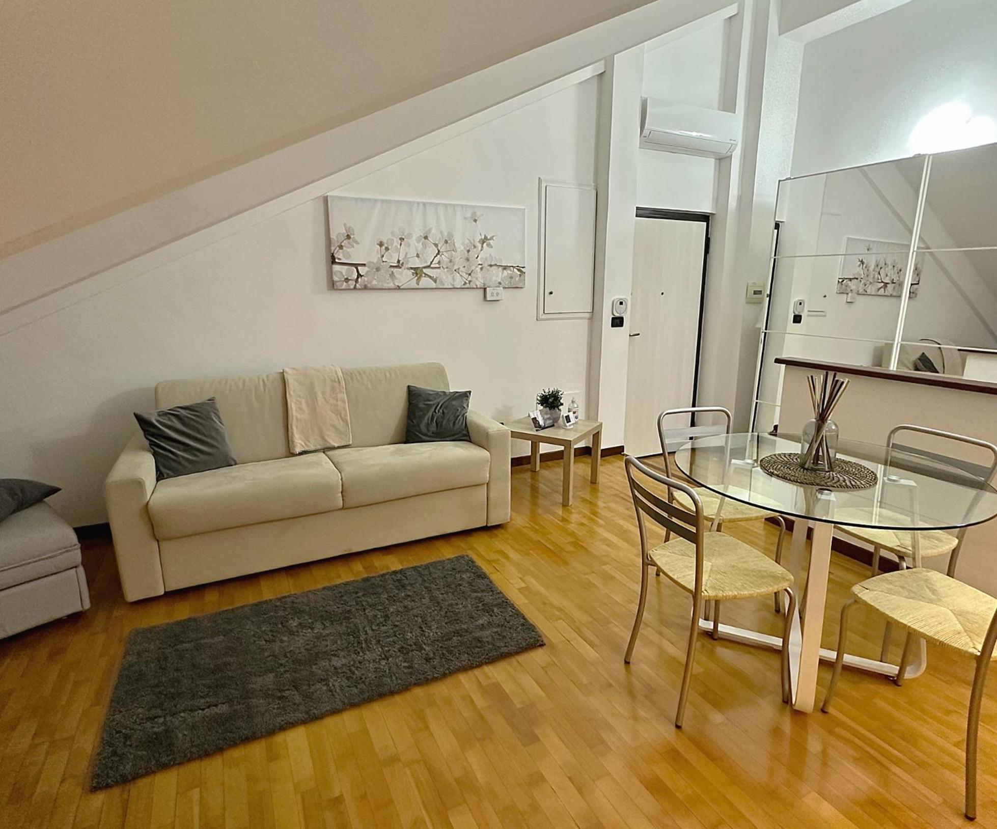 Apartment Stazione Porta Susa Nest Turin